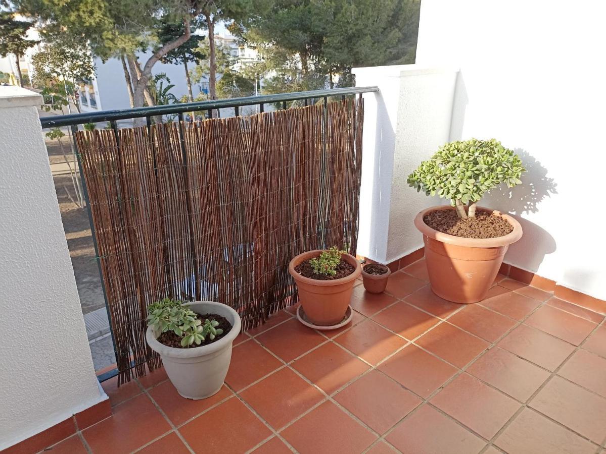 Apartamento En Zona Atalaya Con Garaje Y Wifi Conil De La Frontera Exterior photo