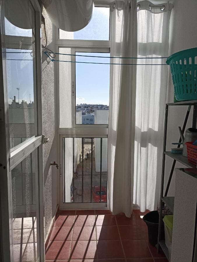 Apartamento En Zona Atalaya Con Garaje Y Wifi Conil De La Frontera Exterior photo