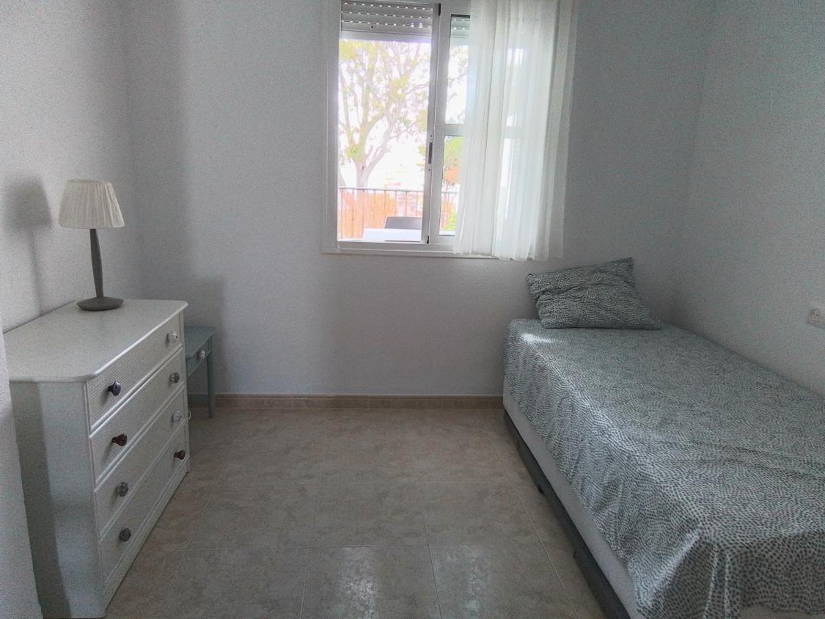Apartamento En Zona Atalaya Con Garaje Y Wifi Conil De La Frontera Exterior photo