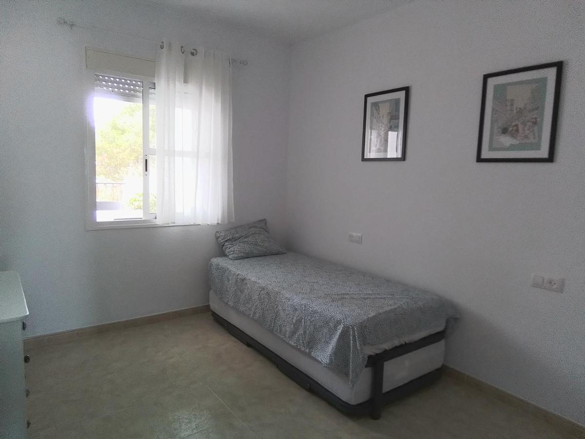 Apartamento En Zona Atalaya Con Garaje Y Wifi Conil De La Frontera Exterior photo